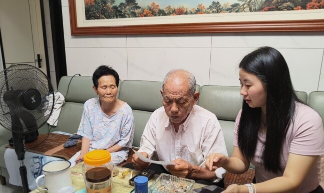 ​开福区天胜社区：以脚步丈量民情 社区干部助力家庭医生签约“进家门”