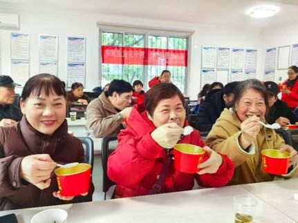 开福区东风路社区举办元宵节主题活动