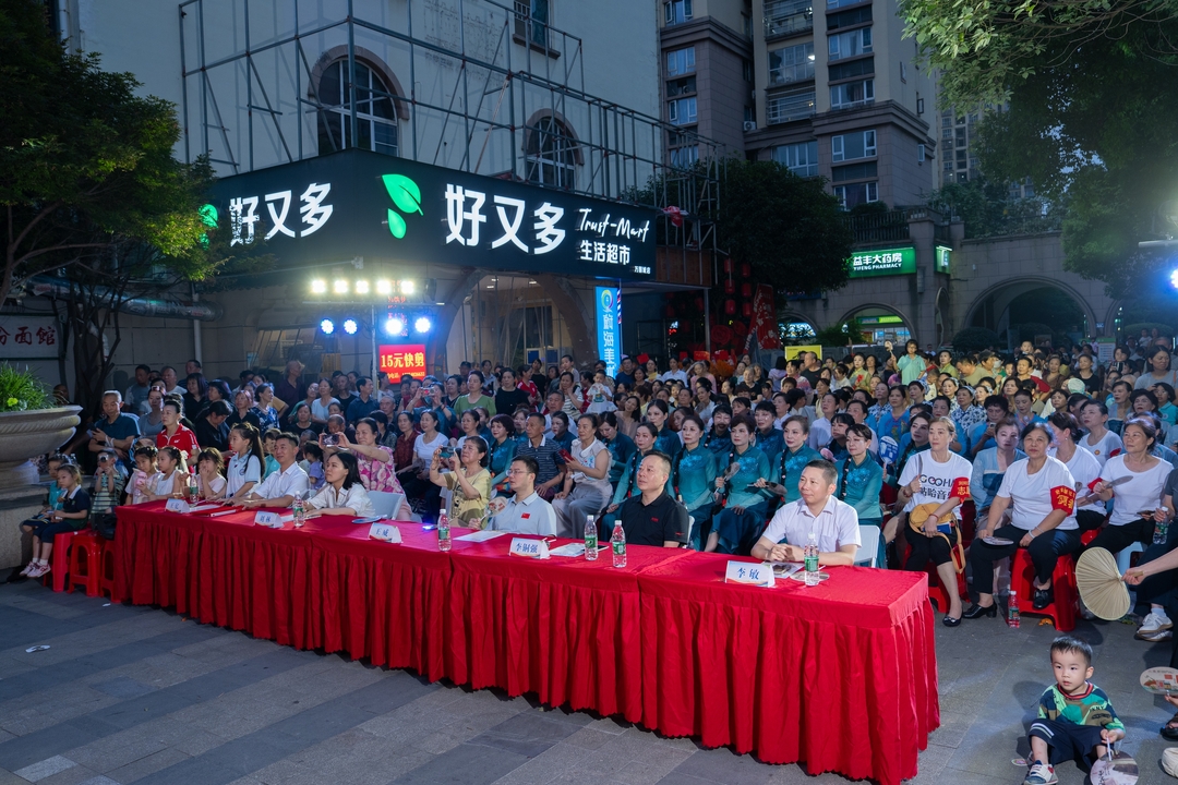 开福区史家坡社区：党建引领搭台 邻里登台唱戏