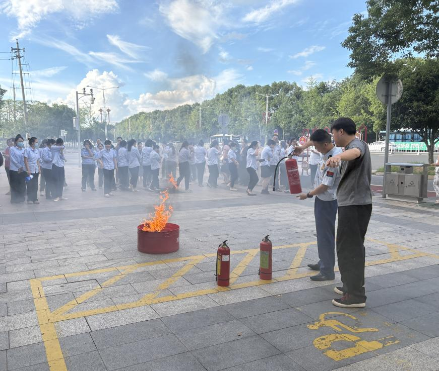 开福区数据局: 筑牢安全防线 护航政务服务